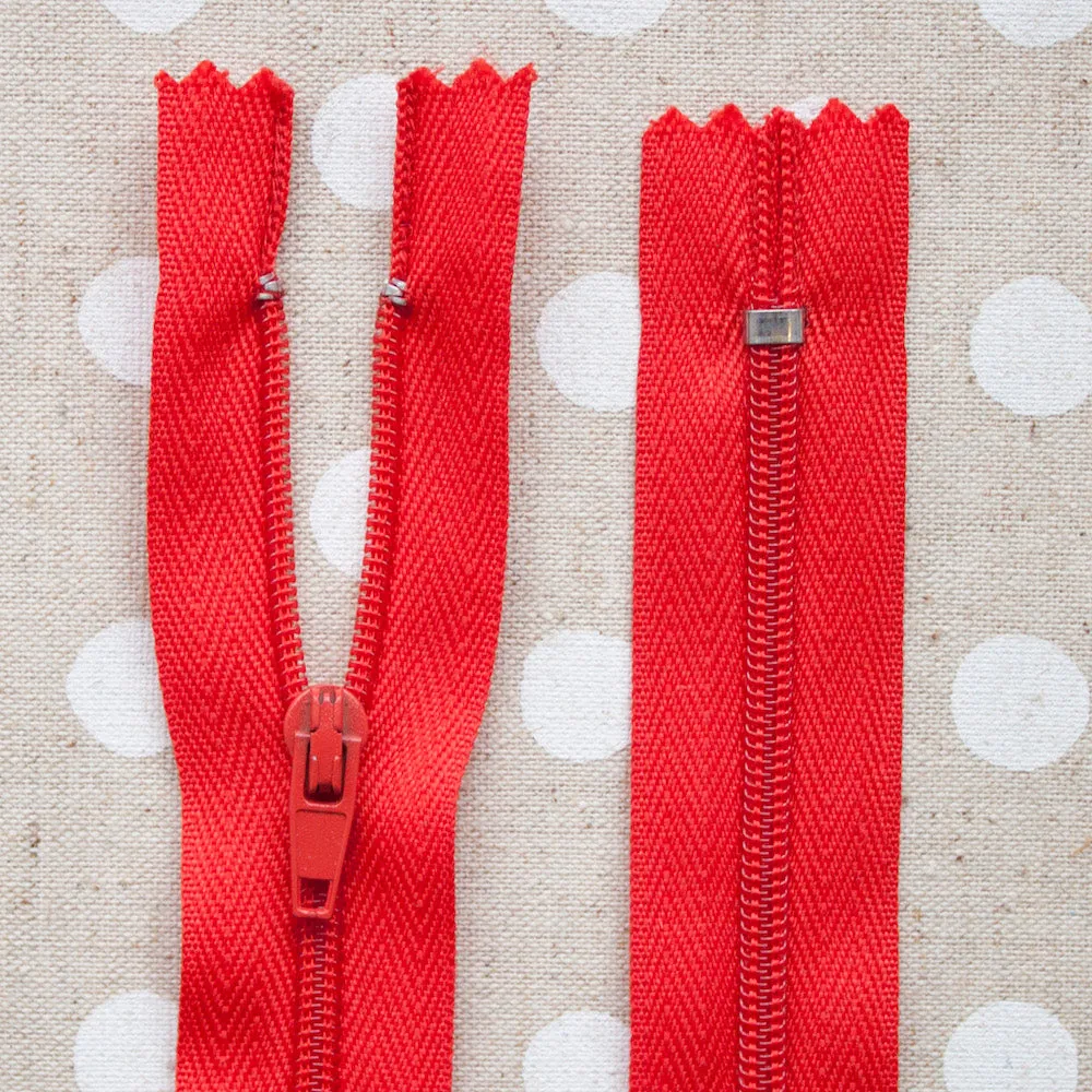 9" / 23cm Closed End Zip