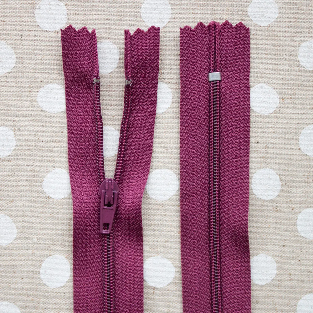 9" / 23cm Closed End Zip