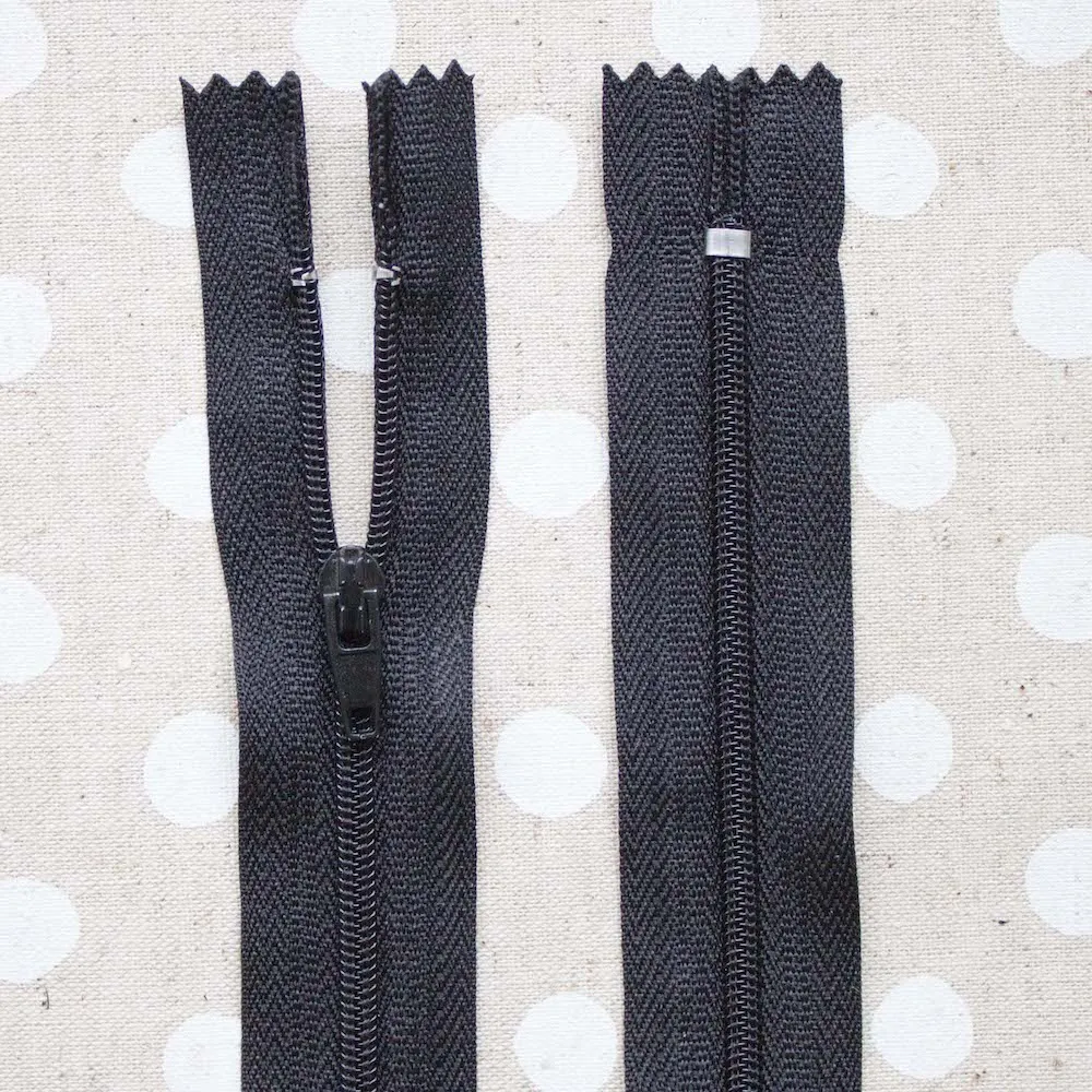 9" / 23cm Closed End Zip