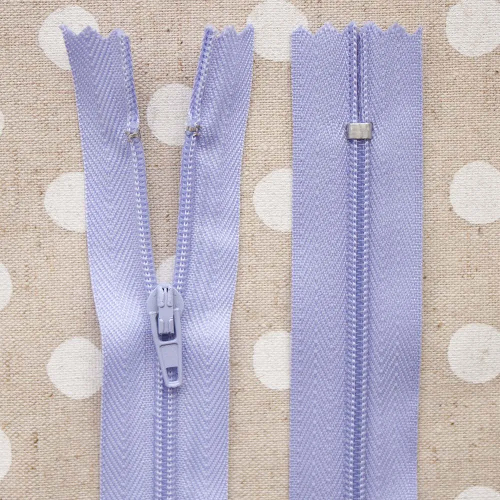 9" / 23cm Closed End Zip