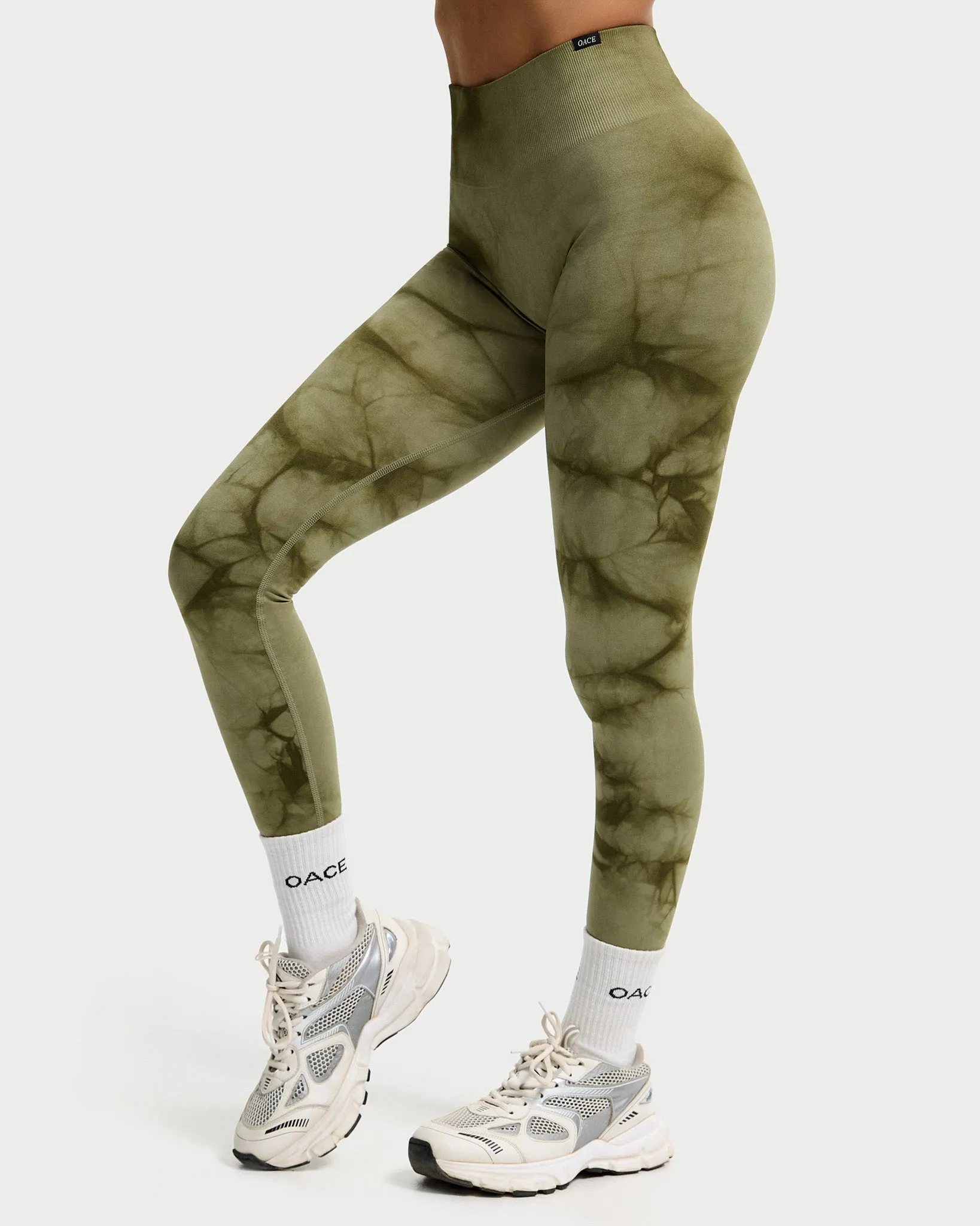 Alive Batik Leggings (Outlet)