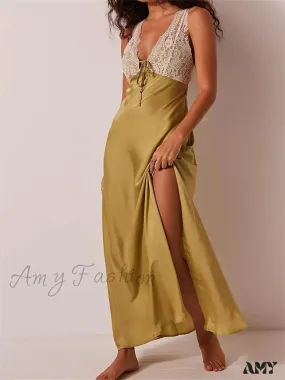 Amy Fashion - Sexy Women Side High Split  Sleeveless Deep V-neck Backless Summer Lace Trim Cocktail Party Vestidos