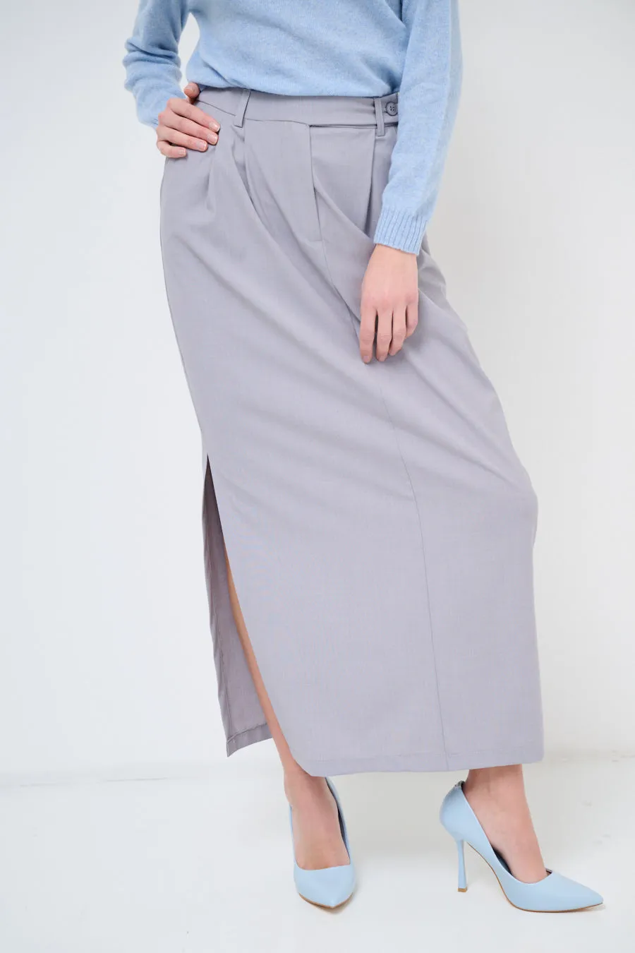 High-waisted pencil skirt with side slit wholesale